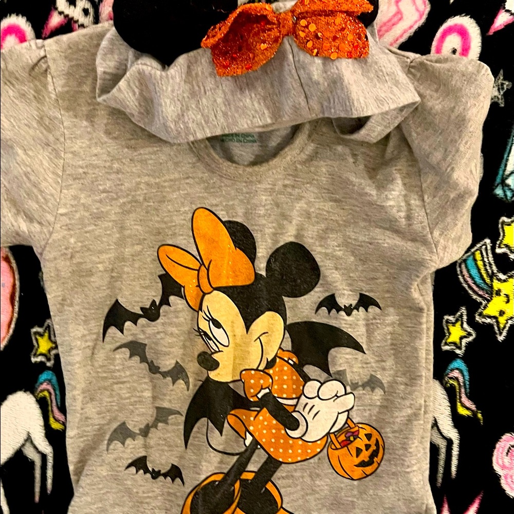 Bundle of little girls clothing for Halloween